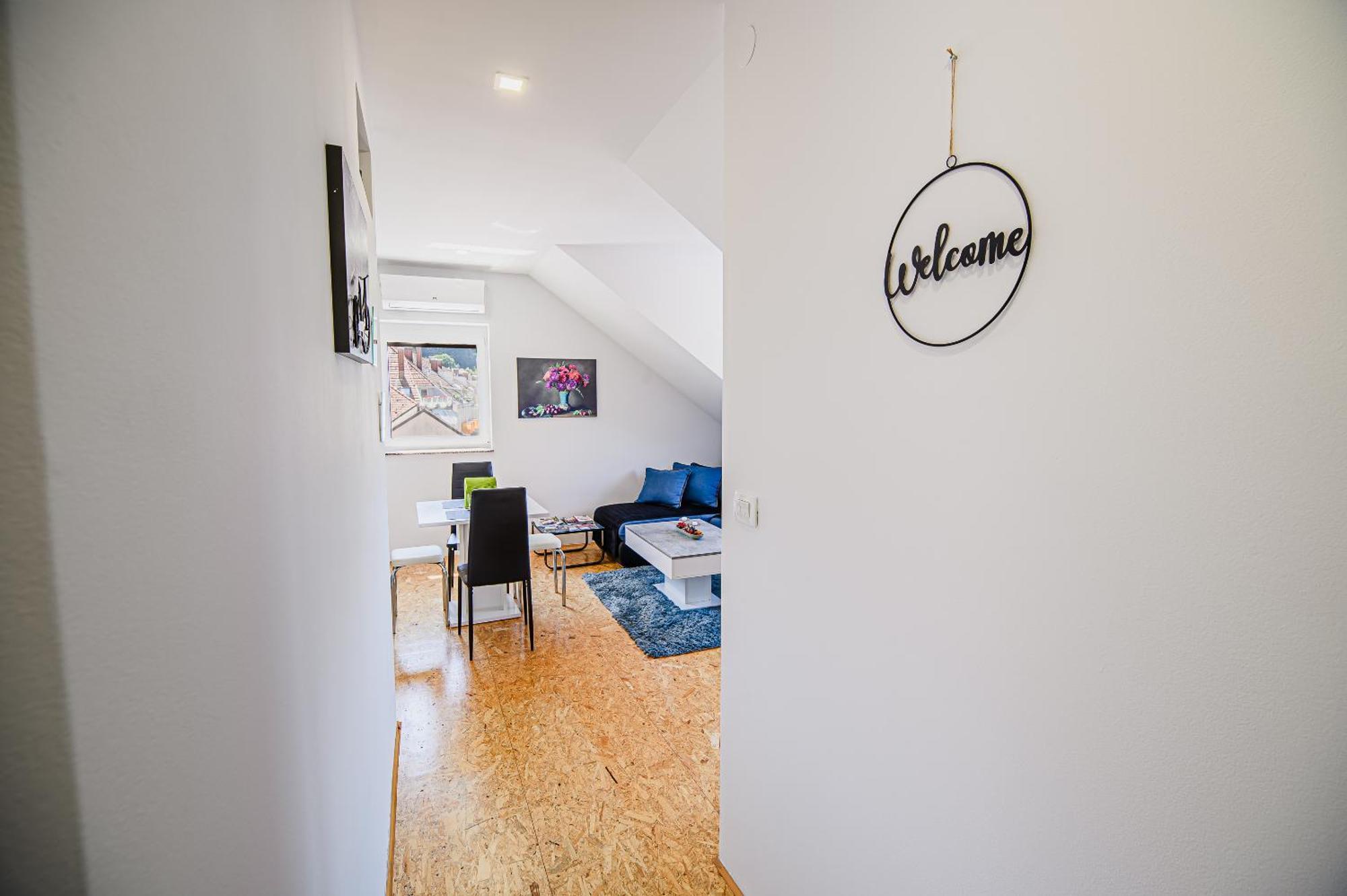 A1 Apartment