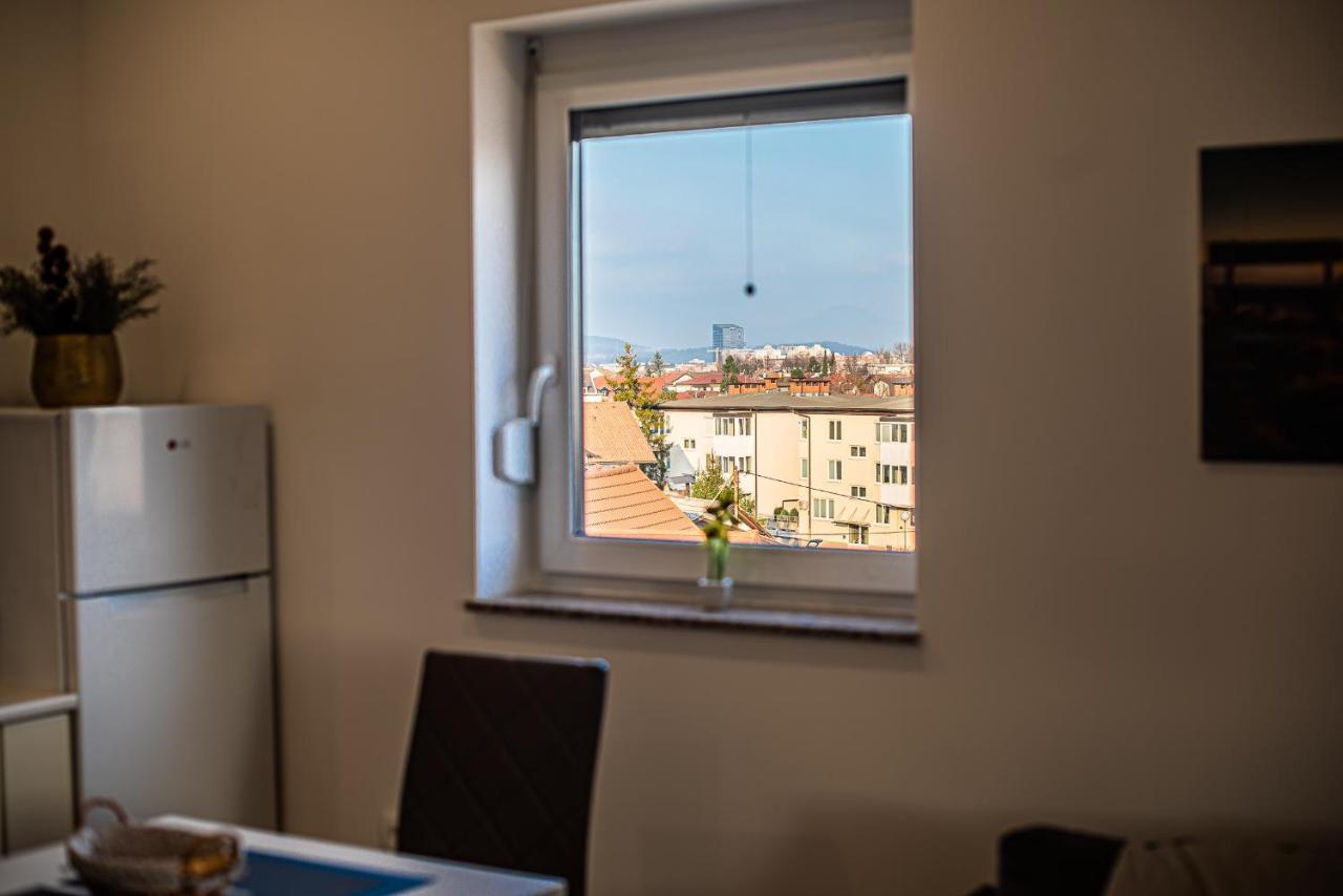 A1 Apartment *