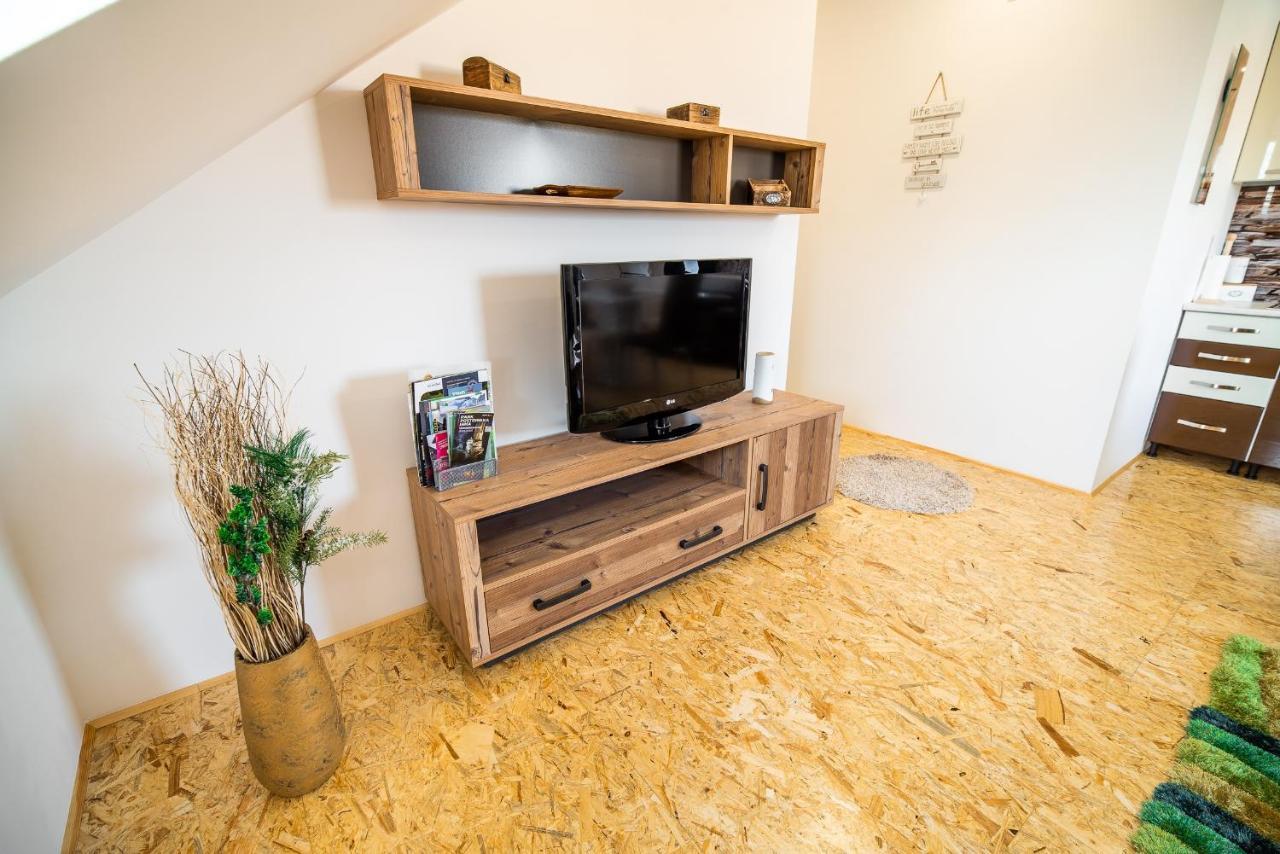 A1 Apartment